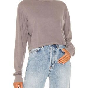 Jersey Long Sleeve Cropped Tee in Oak
JOHN ELLIOTT L